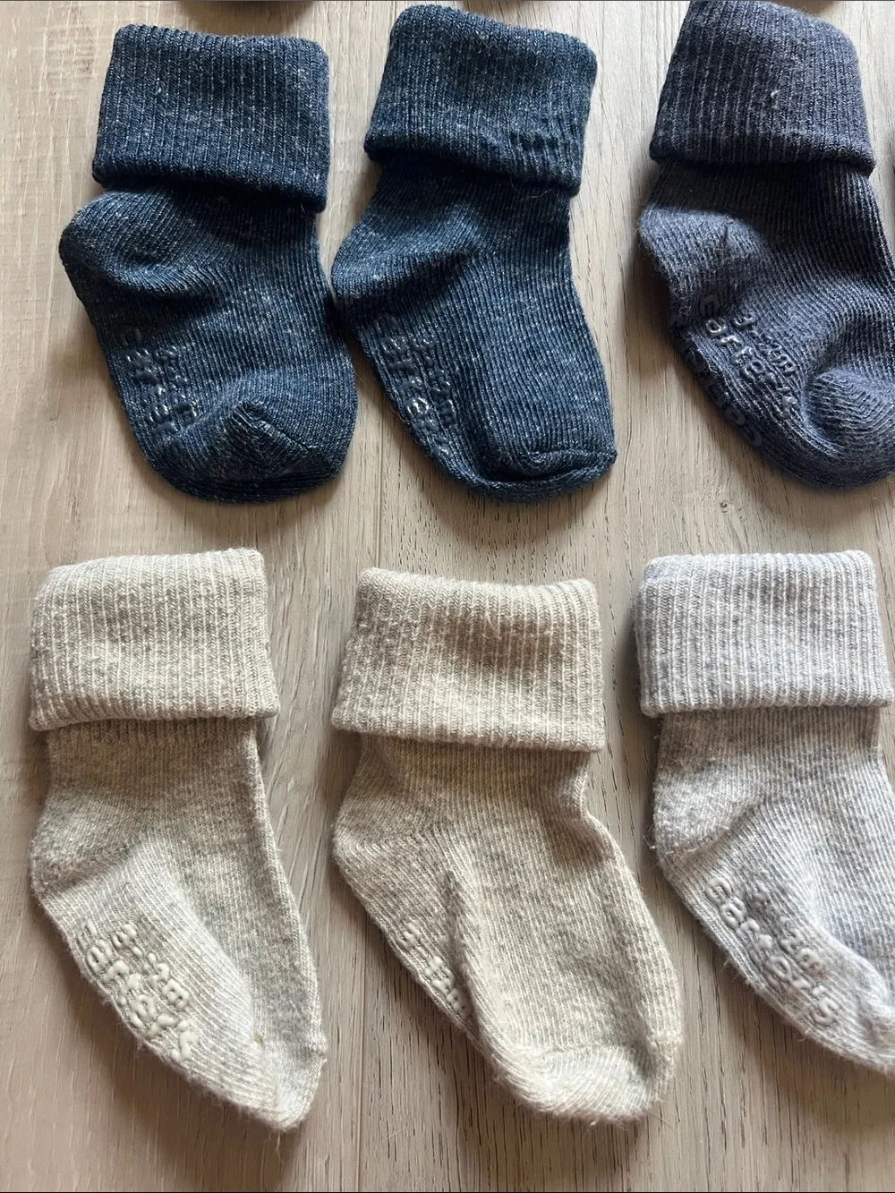 Carter's Bundle of 6 Foldover Grip Socks Size 3-12 Months Assorted Blue & Grey